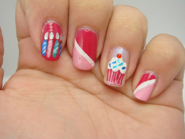 Pink blue manicure cupcake candy free wallpaper for desktop - medium preview image