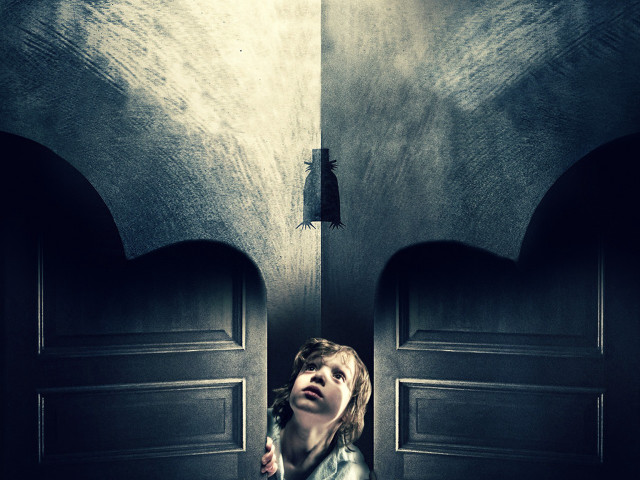 Young girl doorway hands up free wallpaper for desktop - medium preview image