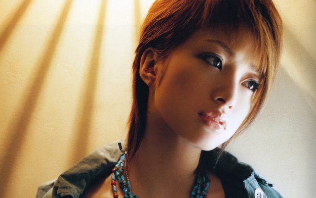 Woman necklace light shadow curtain free wallpaper for desktop - medium preview image