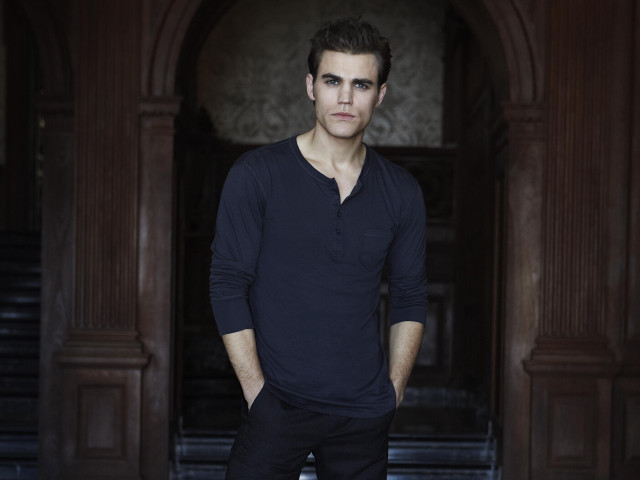 Man standing doorway hands in free wallpaper for desktop - medium preview image