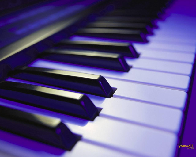 Piano keyboard blue light close free wallpaper for desktop - medium preview image