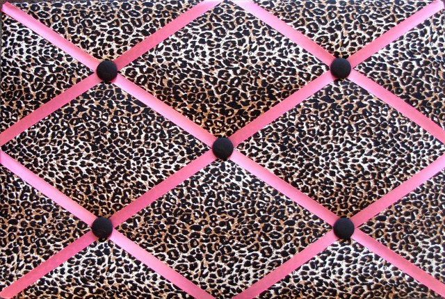 Pink black leopard print ribbon free wallpaper for desktop - medium preview image