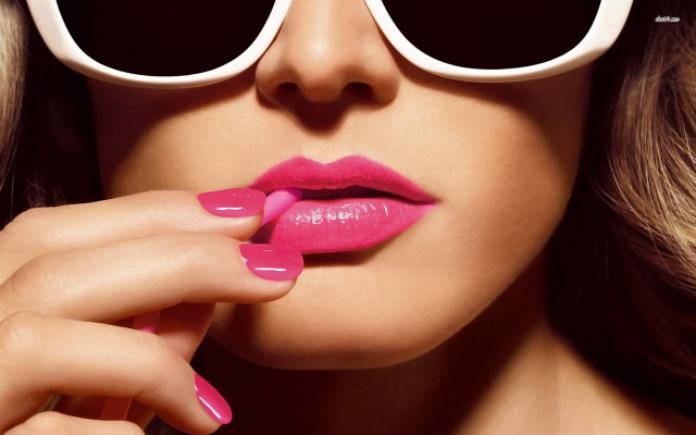 Woman pink lipstick sunglasses hand #3 free wallpaper for desktop - medium preview image