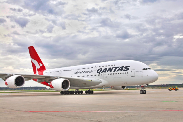 Large white red airplane runway #2 free wallpaper for desktop - medium preview image
