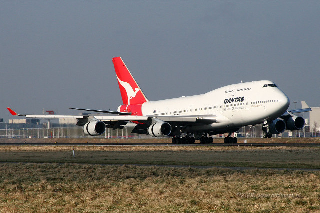Large white red airplane runway free wallpaper for desktop - medium preview image