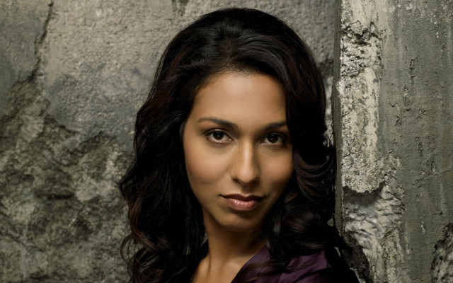 Woman long hair black shirt #30 free wallpaper for desktop - medium preview image