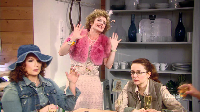 Three women sitting table drinks free wallpaper for desktop - medium preview image