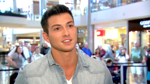 Man denim shirt smile tokyo free wallpaper for desktop - medium preview image