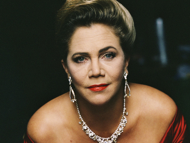 Woman necklace earrings red dress free wallpaper for desktop - medium preview image