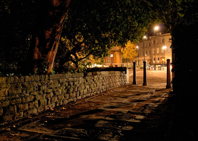 Stone wall street lights night free wallpaper for desktop - medium preview image