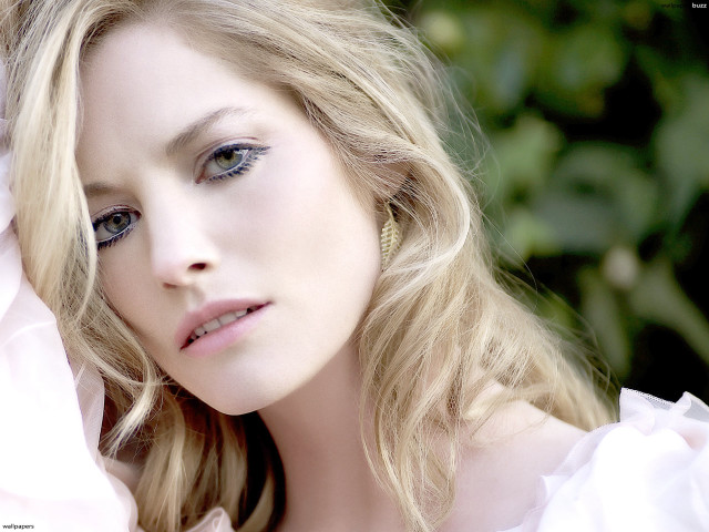 Blue eyed white dress closeup free wallpaper for desktop - medium preview image