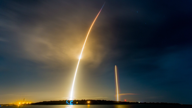 Rocket launch long exposure night free wallpaper for desktop - medium preview image
