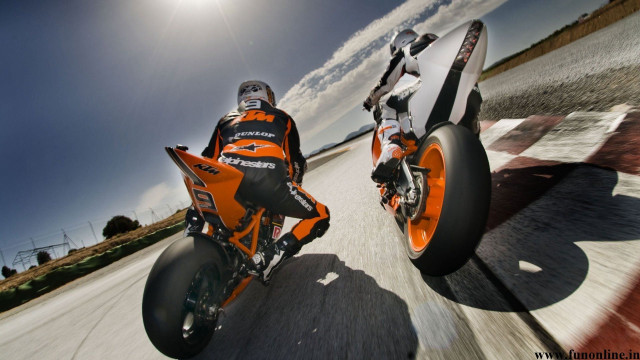 Motorcycles racing track sky sunshine free wallpaper for desktop - medium preview image