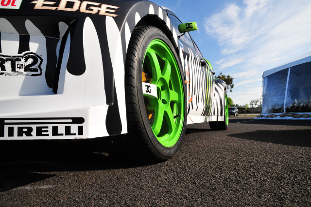 Tire car road sky clouds free wallpaper for desktop - medium preview image