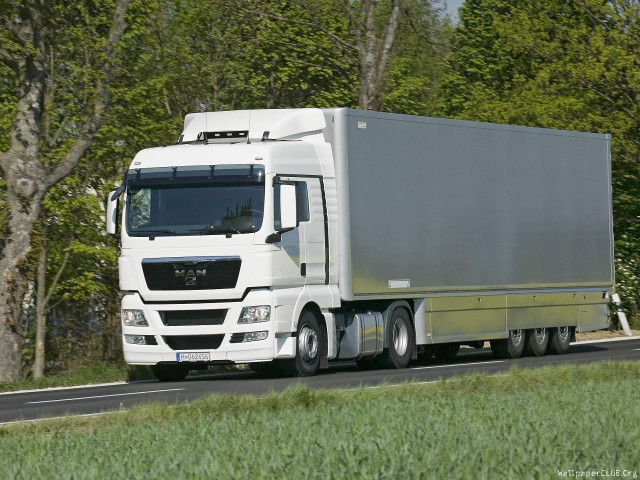 Large truck forest sunny illustration free wallpaper for desktop - medium preview image