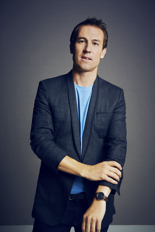 Man suit blue shirt portrait free wallpaper for mobile - medium preview image