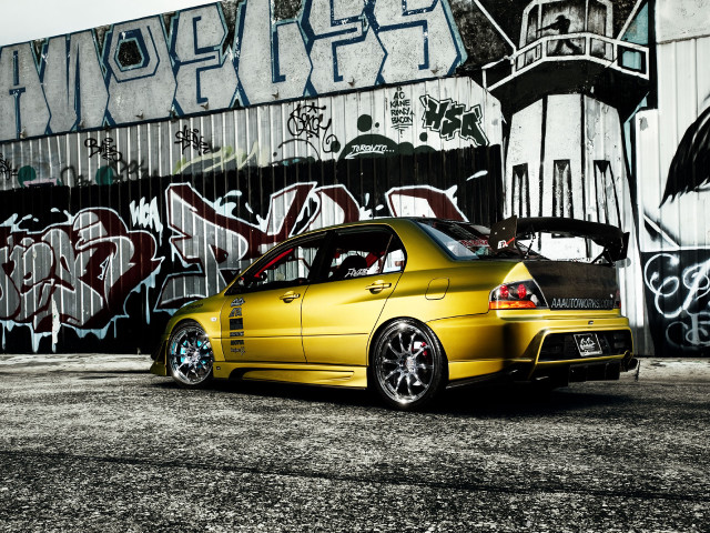 Yellow car graffiti wall bird free wallpaper for desktop - medium preview image