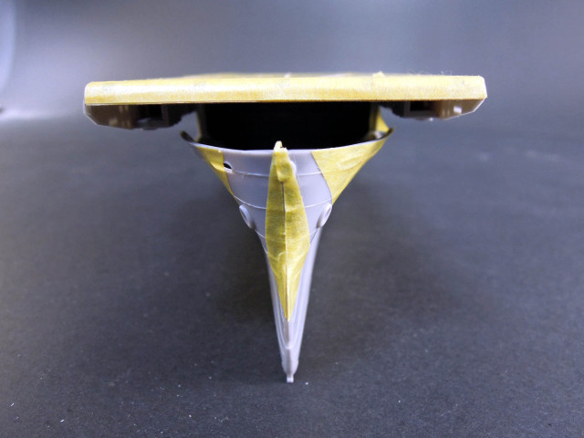 Yellow white object abstract sculpture free wallpaper for desktop - medium preview image