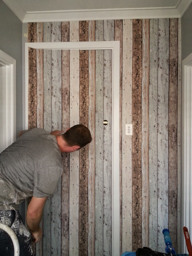 Man painting striped wall ladder free wallpaper for mobile - medium preview image