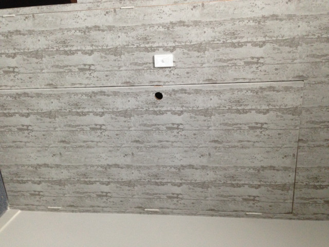 White closet black floor wallpapered free wallpaper for desktop - medium preview image