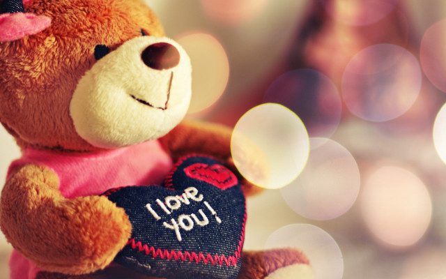 Teddy bear pink shirt heart #2 free wallpaper for desktop - medium preview image
