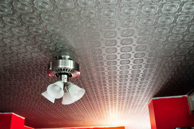 Ceiling fan red walls lit free wallpaper for desktop - medium preview image