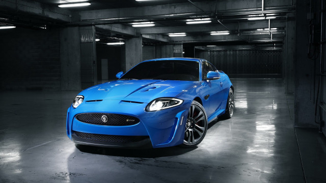 Blue sports car garage lights free wallpaper for desktop - medium preview image