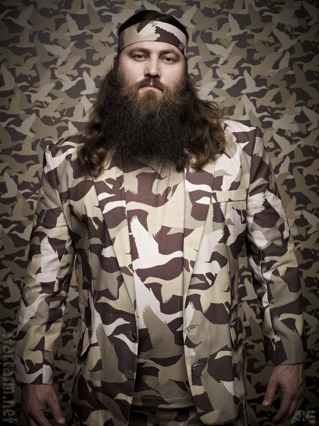 Man beard camouflage shirt standing free wallpaper for mobile - medium preview image
