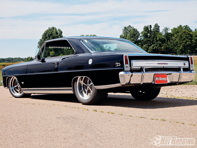 Black car gravel road forest free wallpaper for desktop - medium preview image