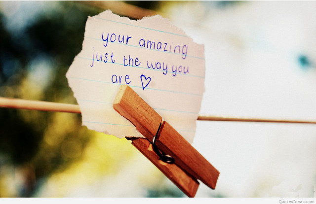 Paper message clothesline clothespin string free wallpaper for desktop - medium preview image