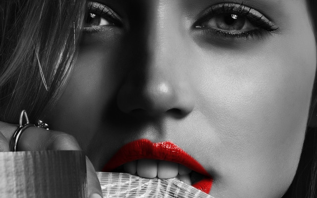 Woman redlipstick paper ring hyperrealism free wallpaper for desktop - medium preview image
