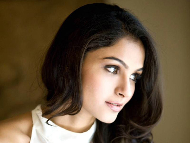 Serious woman longhair white top free wallpaper for desktop - medium preview image