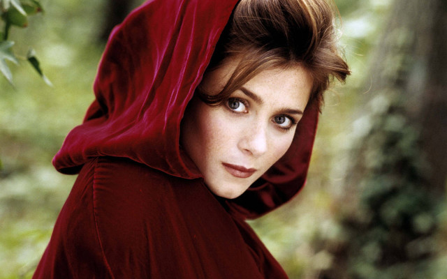 Woman red cloak posing woods free wallpaper for desktop - medium preview image