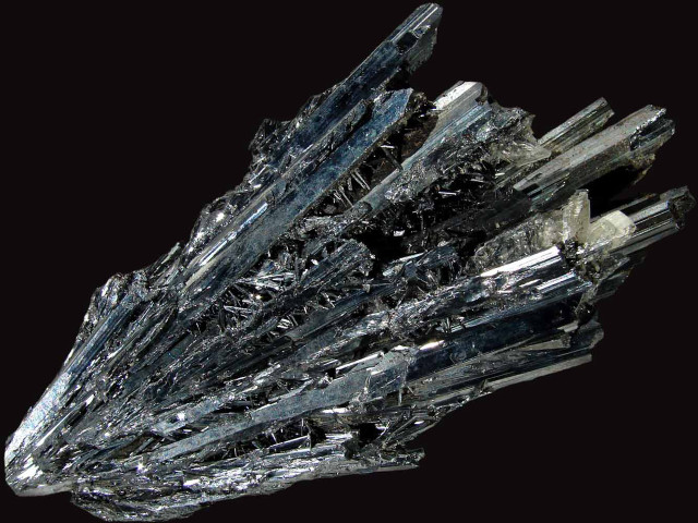 Crystal cluster black background abstract free wallpaper for desktop - medium preview image