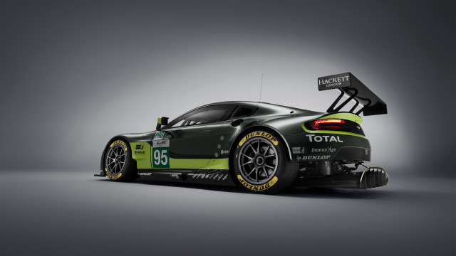 Green sports car yellow stripe free wallpaper for desktop - medium preview image