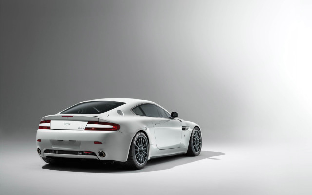 White sports car studio gray #4 free wallpaper for desktop - medium preview image