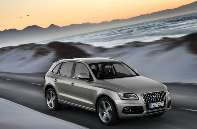 Silver car driving mountain sunset free wallpaper for desktop - medium preview image