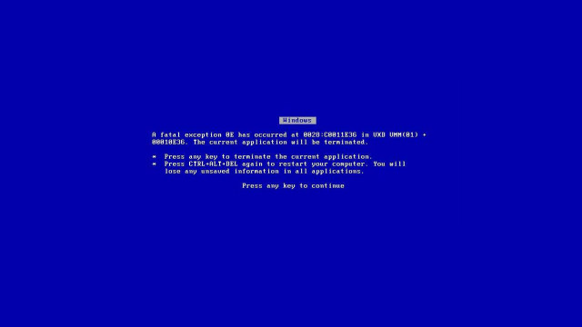 Blue screen message display png free wallpaper for desktop - medium preview image