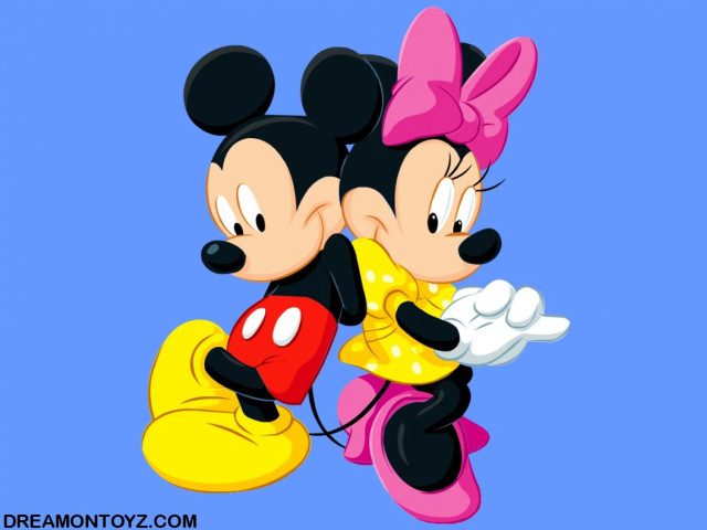 Mickey minnie hugging blue background free wallpaper for desktop - medium preview image