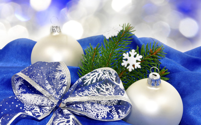 Blue ornament pine bow snowflakes free wallpaper for desktop - medium preview image
