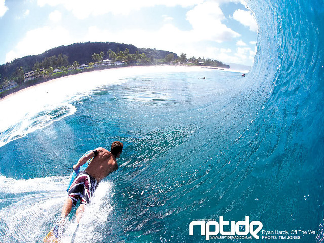 Surfing man wave ocean sunny free wallpaper for desktop - medium preview image