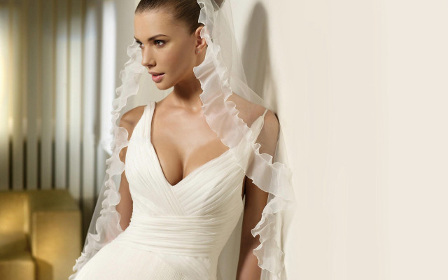 Woman wedding dress veil chair free wallpaper for desktop - medium preview image