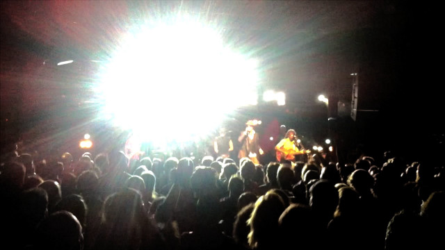 Crowd stage bright light person free wallpaper for desktop - medium preview image