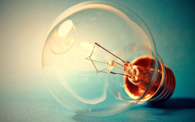 Light bulb small light blue free wallpaper for desktop - medium preview image