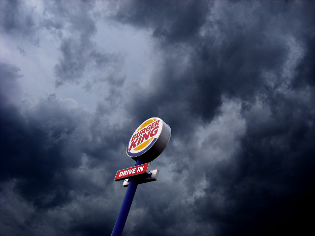 Burger king sign cloudy sky free wallpaper for desktop - medium preview image