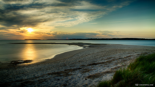 Beach sunset water grass shore free wallpaper for desktop - medium preview image