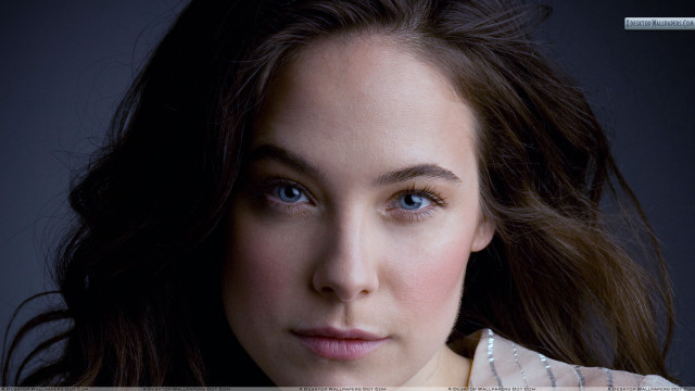 Serious blueeyes white shirt portrait free wallpaper for desktop - medium preview image