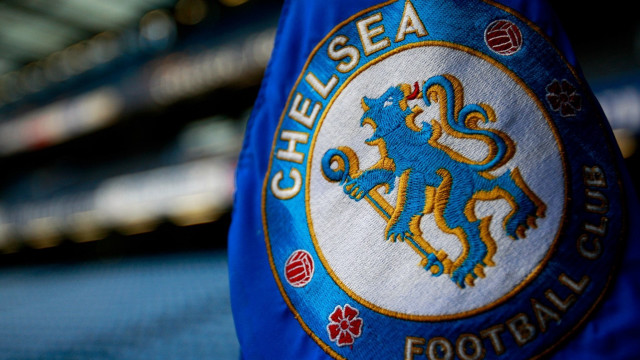 Blue chelsea flag lion red free wallpaper for desktop - medium preview image