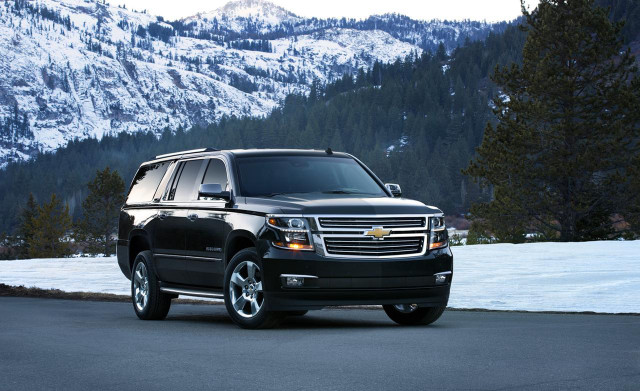 Black suv mountain snow trees free wallpaper for desktop - medium preview image