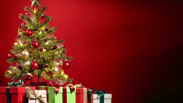 Christmas tree presents red background #7 free wallpaper for desktop - medium preview image